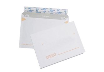 C. 500 ENVELOPPES BLANCHES 114*162
