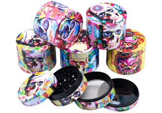 Boite 4 Parties 50 x 37 mm Skulls